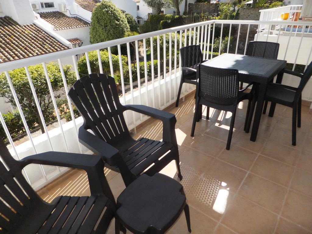 Apartamento Bahia Dorada 埃斯特波纳 外观 照片