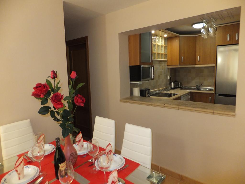 Apartamento Bahia Dorada 埃斯特波纳 外观 照片