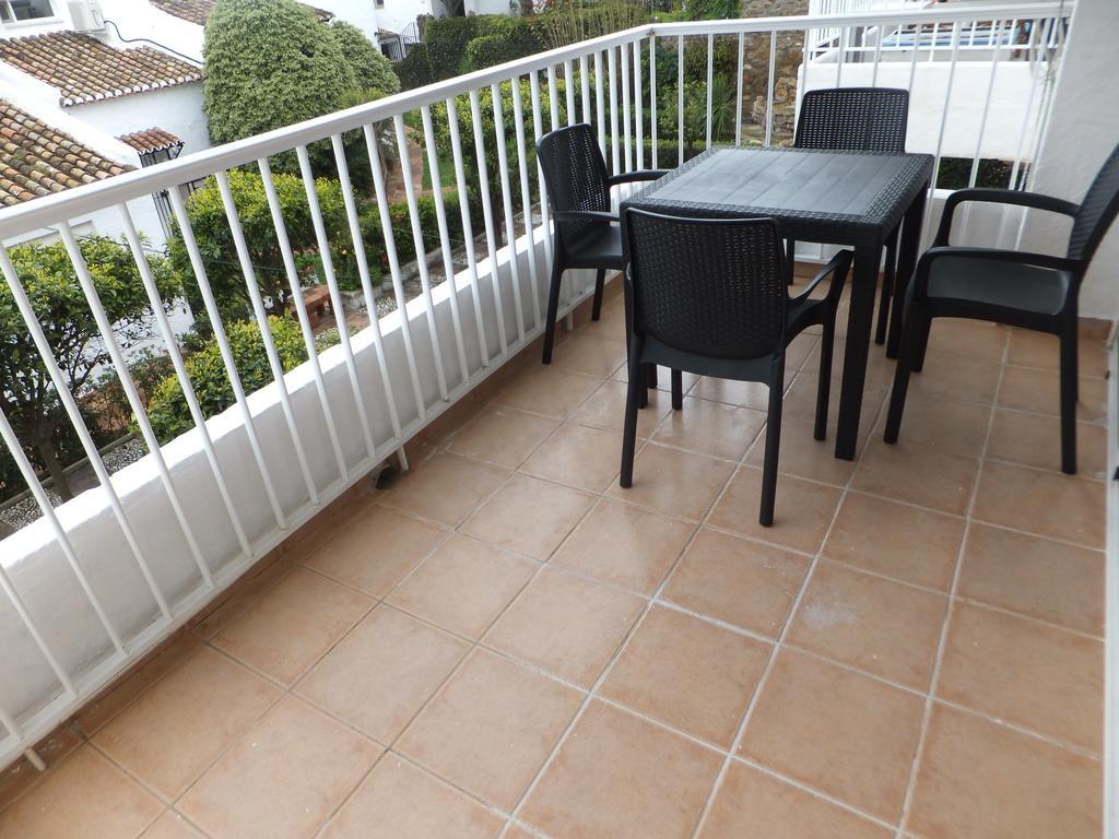 Apartamento Bahia Dorada 埃斯特波纳 外观 照片