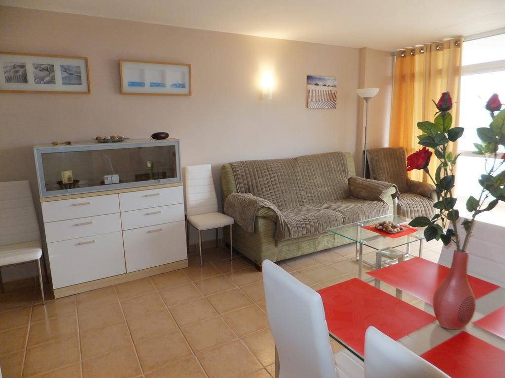 Apartamento Bahia Dorada 埃斯特波纳 外观 照片