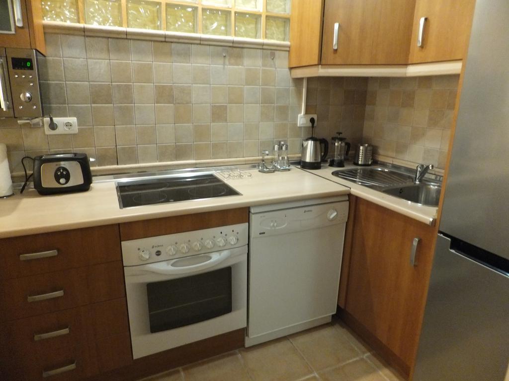 Apartamento Bahia Dorada 埃斯特波纳 外观 照片